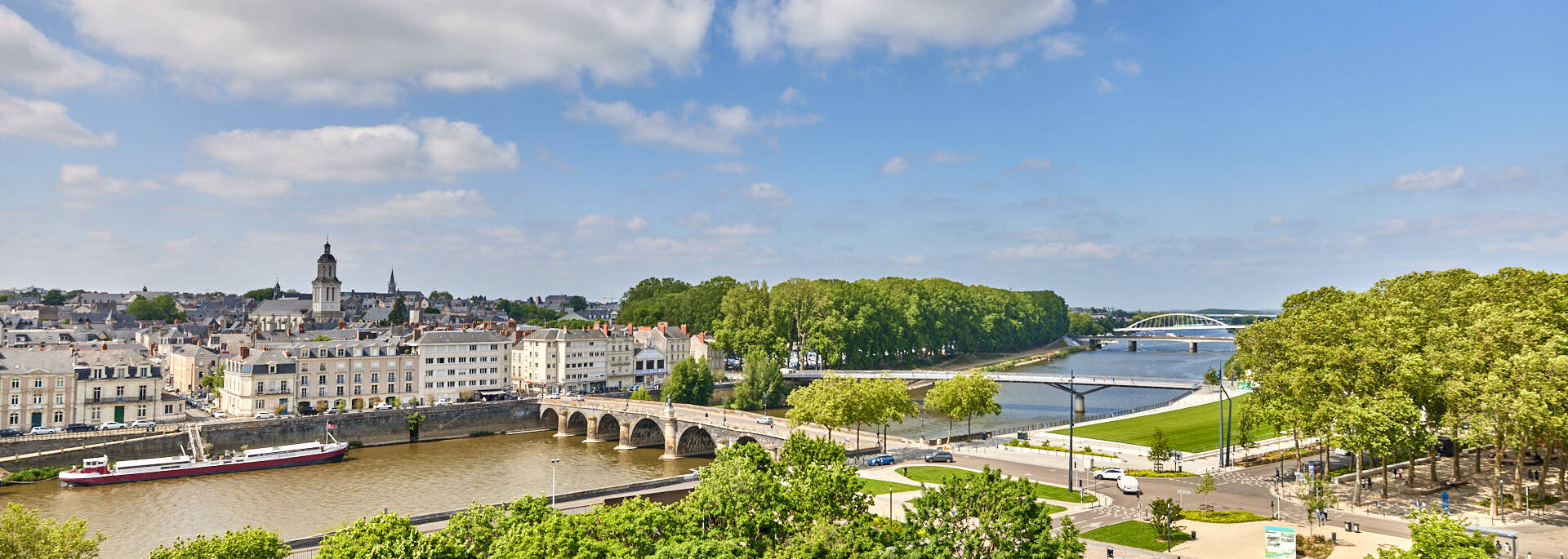 Vue sur Angers depuis les Salons Donadieu